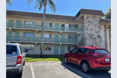 400 W Village Green Cir W #216, Palm Springs, FL 33461 - Photo 12