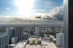 55 SW 9th St, Miami, FL 33130 - Photo 10