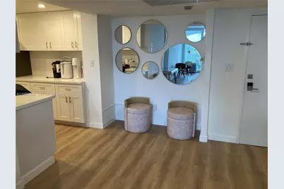 5401 Collins Ave #320, Miami Beach, FL 33140 - Photo 38