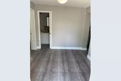 40 Olive Dr #1, Hialeah, FL 33010 - Photo 2