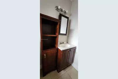 1818 SW 22nd St #2, Fort Lauderdale, FL 33315 - Photo 4