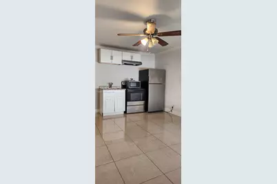 1818 SW 22nd St #2, Fort Lauderdale, FL 33315 - Photo 2