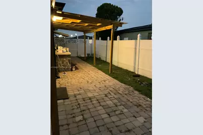 11128 Median St #0, Boca Raton, FL 33428 - Photo 12