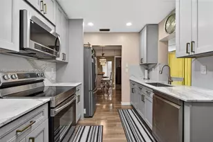 6719 NW 70th Ct, Tamarac, FL 33321 - Photo 12