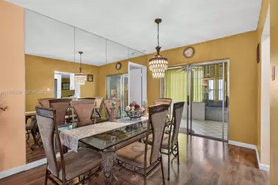 6719 NW 70th Ct, Tamarac, FL 33321 - Photo 18