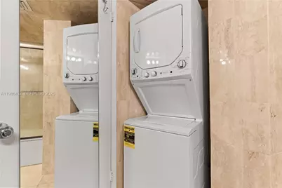 3600 Mystic Pointe Dr #310, Aventura, FL 33180 - Photo 16