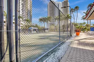 3600 Mystic Pointe Dr, Aventura, FL 33180 - Photo 26