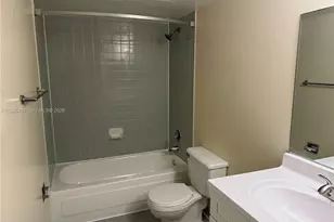 915 NW 1st Ave, Miami, FL 33136 - Photo 10