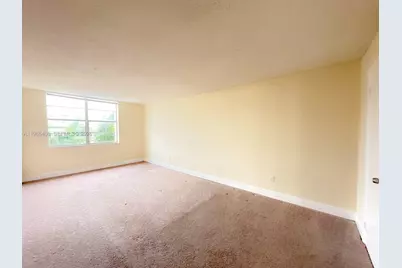 484 NW 165th St Rd #A-412, Miami, FL 33169 - Photo 14