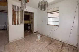 11430 SW 41st Terrace, Miami, FL 33165 - Photo 10