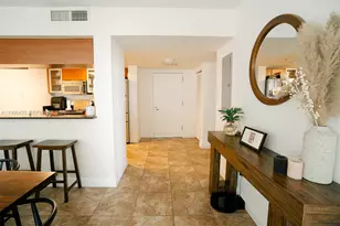 1800 N Bayshore Dr, Miami, FL 33132 - Photo 12
