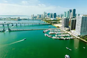 1800 N Bayshore Dr, Miami, FL 33132 - Photo 28
