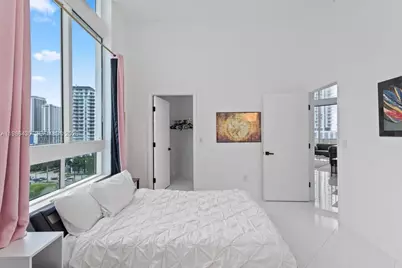 1900 N Bayshore Dr #1016, Miami, FL 33132 - Photo 20