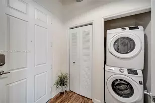 2100 Van Buren St, Hollywood, FL 33020 - Photo 14