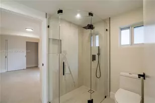 323 NW 104th Terrace, Miami, FL 33150 - Photo 18