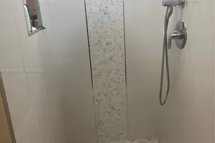 8221 NW 14th St, Plantation, FL 33322 - Photo 4