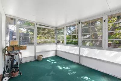 815 SW 50th Ter, Margate, FL 33068 - Photo 26