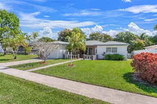 815 SW 50th Terrace, Margate, FL 33068 - Photo 2