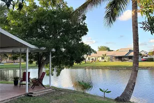 10025 SW 16th St, Pembroke Pines, FL 33025 - Photo 30