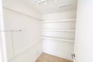350 S Miami Ave, Miami, FL 33130 - Photo 18