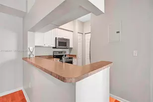 17150 N Bay Rd, Sunny Isles Beach, FL 33160 - Photo 8