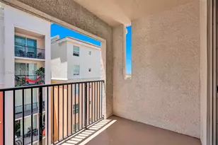 17150 N Bay Rd, Sunny Isles Beach, FL 33160 - Photo 14