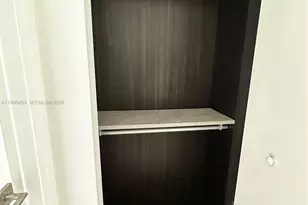 121 NE 34th St, Miami, FL 33137 - Photo 6