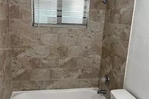 180 NE 71st St, Miami, FL 33138 - Photo 10