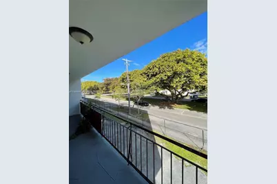 13685 NE 10th Ave #210, North Miami, FL 33161 - Photo 6