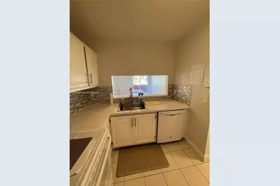 13685 NE 10th Ave #210, North Miami, FL 33161 - Photo 14