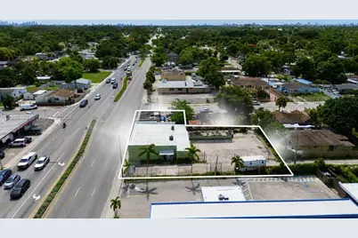 2618 NW 103rd St, Miami, FL 33147 - Photo 6