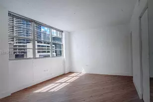 999 Brickell Bay Dr, Miami, FL 33131 - Photo 6