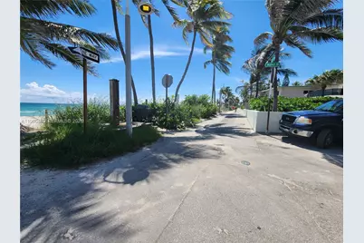 315 Walnut St #2, Hollywood, FL 33019 - Photo 2
