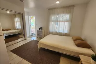 315 Walnut St, Hollywood, FL 33019 - Photo 12