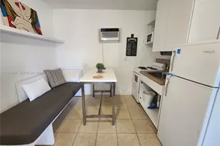 315 Walnut St, Hollywood, FL 33019 - Photo 8