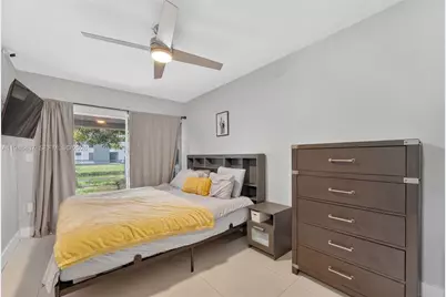 8616 SW 103rd Ave, Miami, FL 33173 - Photo 12