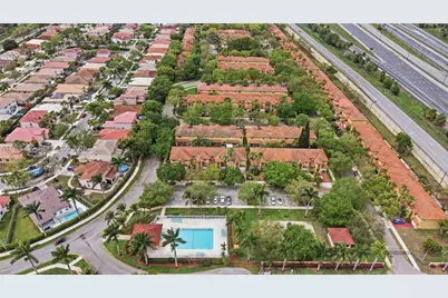 192 W Forest Oak Cir, Davie, FL 33325 - Photo 34