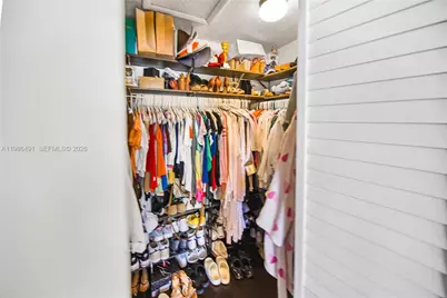 111 NW 151st Ave, Pembroke Pines, FL 33028 - Photo 14