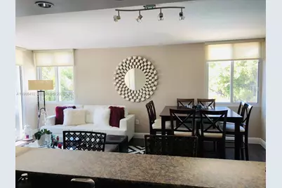 800 N Miami Ave #303, Miami, FL 33136 - Photo 2