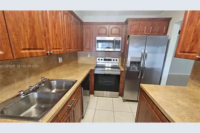 5800 SW 127th Ave #2109, Miami, FL 33183 - Photo 2