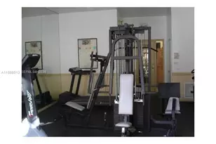 560 S Park Rd, Hollywood, FL 33021 - Photo 28