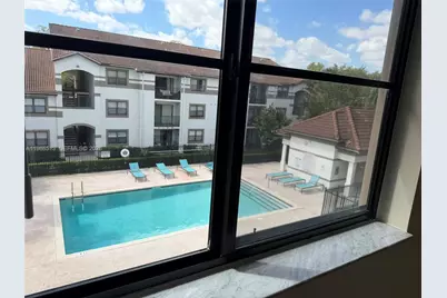 560 S Park Rd #36-7, Hollywood, FL 33021 - Photo 12