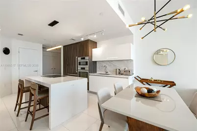 851 NE 1st Ave #4206, Miami, FL 33132 - Photo 4
