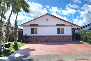 14330 SW 179th Ln, Miami, FL 33177 - Photo 2