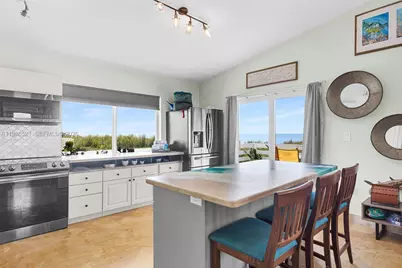 6501 Oceanview Ave, Marathon, FL 33050 - Photo 6