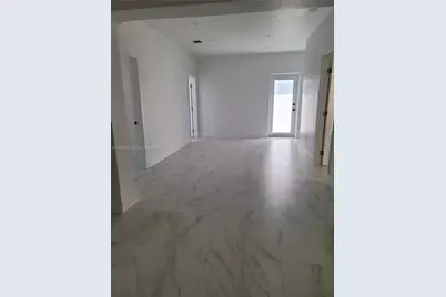 1975 NW 24th Ct, Miami, FL 33125 - Photo 2