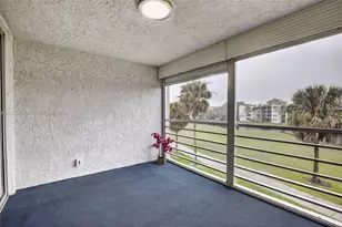 1831 Sabal Palm Dr, Davie, FL 33324 - Photo 22