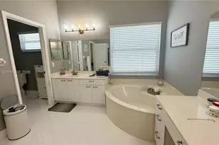 15973 NW 16th Ct, Pembroke Pines, FL 33028 - Photo 16