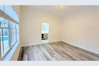 964 Tanglewood Cir, Weston, FL 33327 - Photo 8