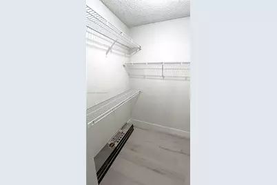 2831 N Oakland Forest Dr #112, Oakland Park, FL 33309 - Photo 16